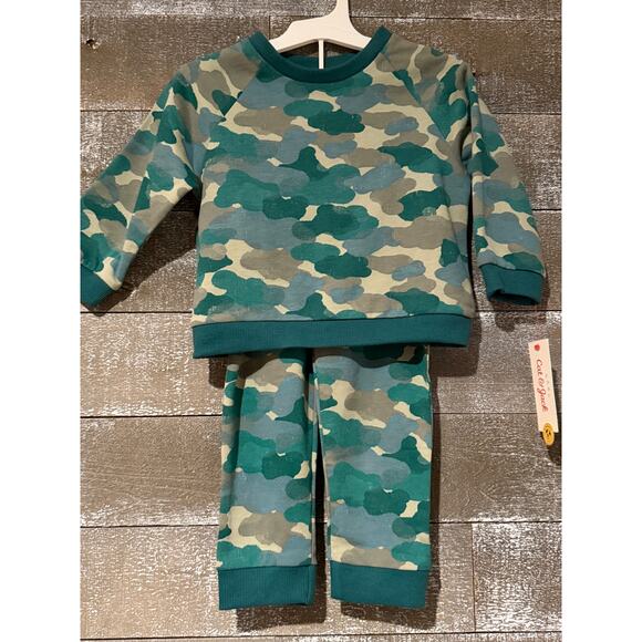 Cat & Jack Other - Baby Boys' 2pc Camo Print Sweatshirt & Jogger Set, NWT.
